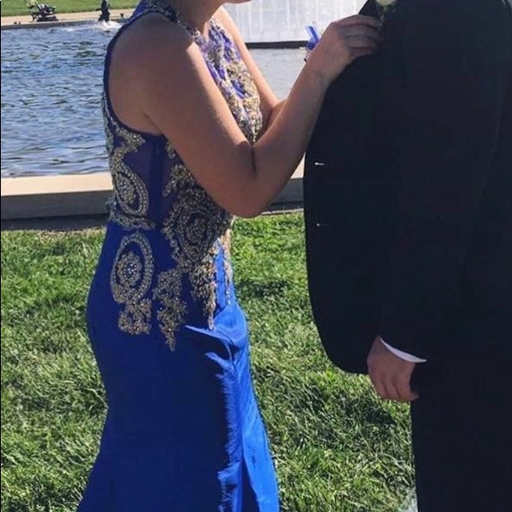 Prom Dress - Picture 3 of 6